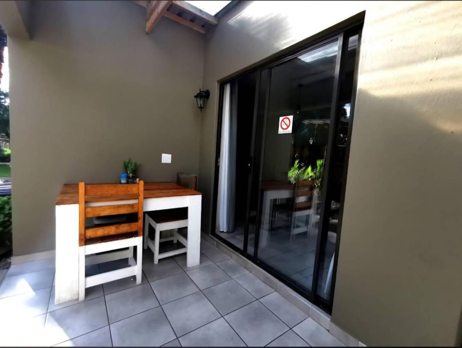 Bosveld In Die Stad 2 Guesthouse ألبرتون المظهر الخارجي الصورة