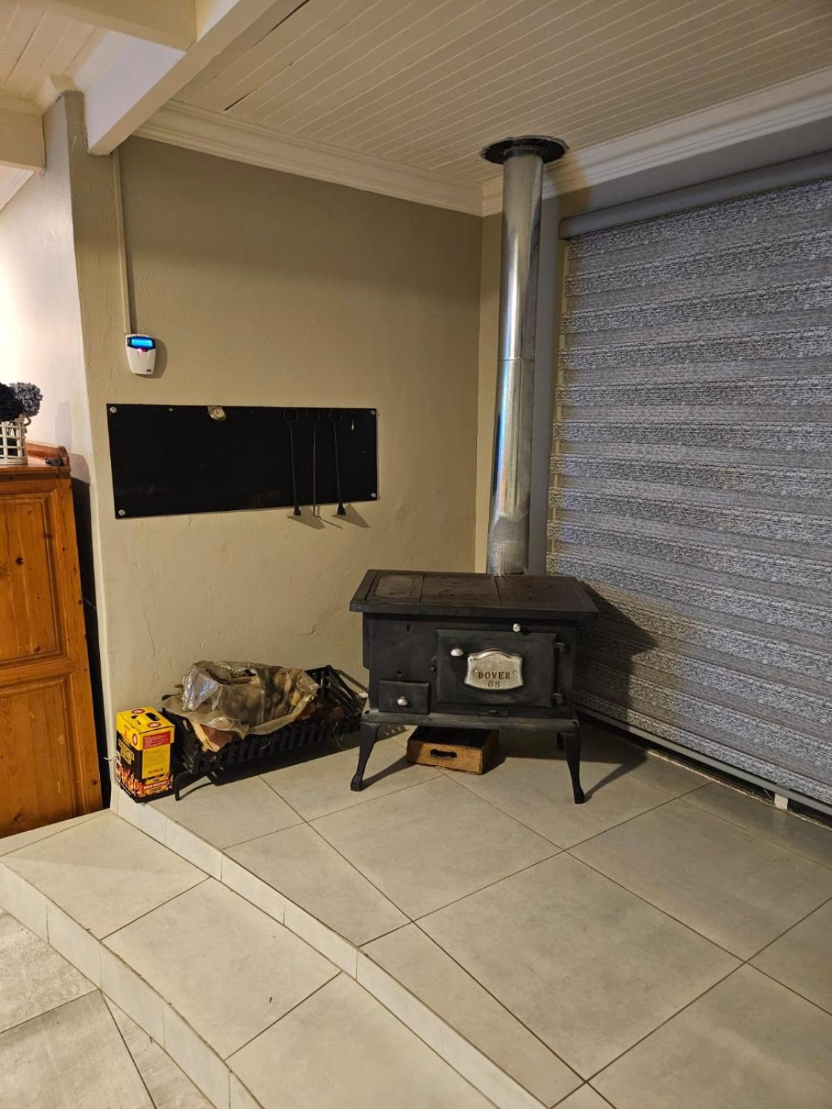 Bosveld In Die Stad 2 Guesthouse ألبرتون المظهر الخارجي الصورة