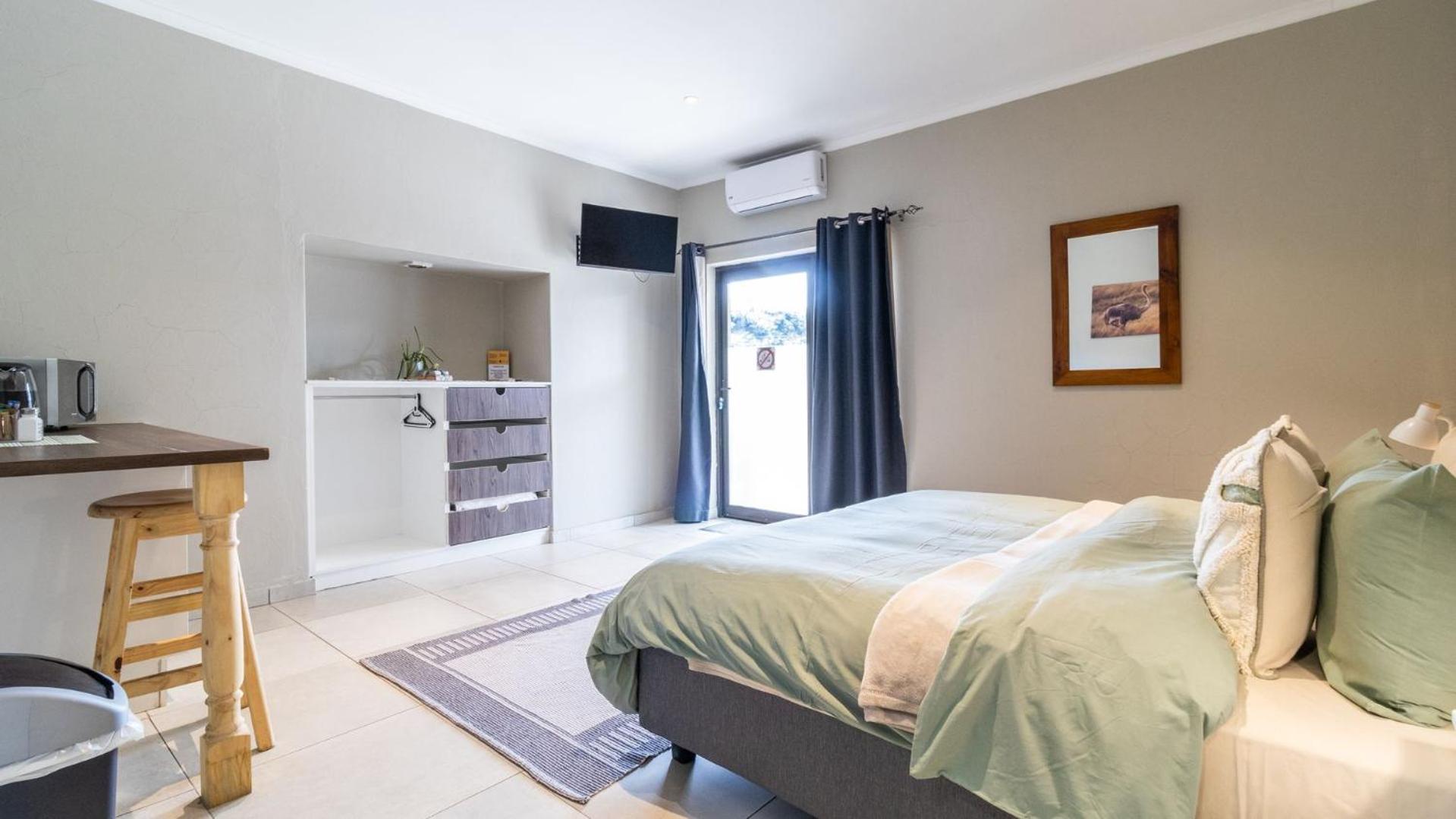 Bosveld In Die Stad 2 Guesthouse ألبرتون الغرفة الصورة